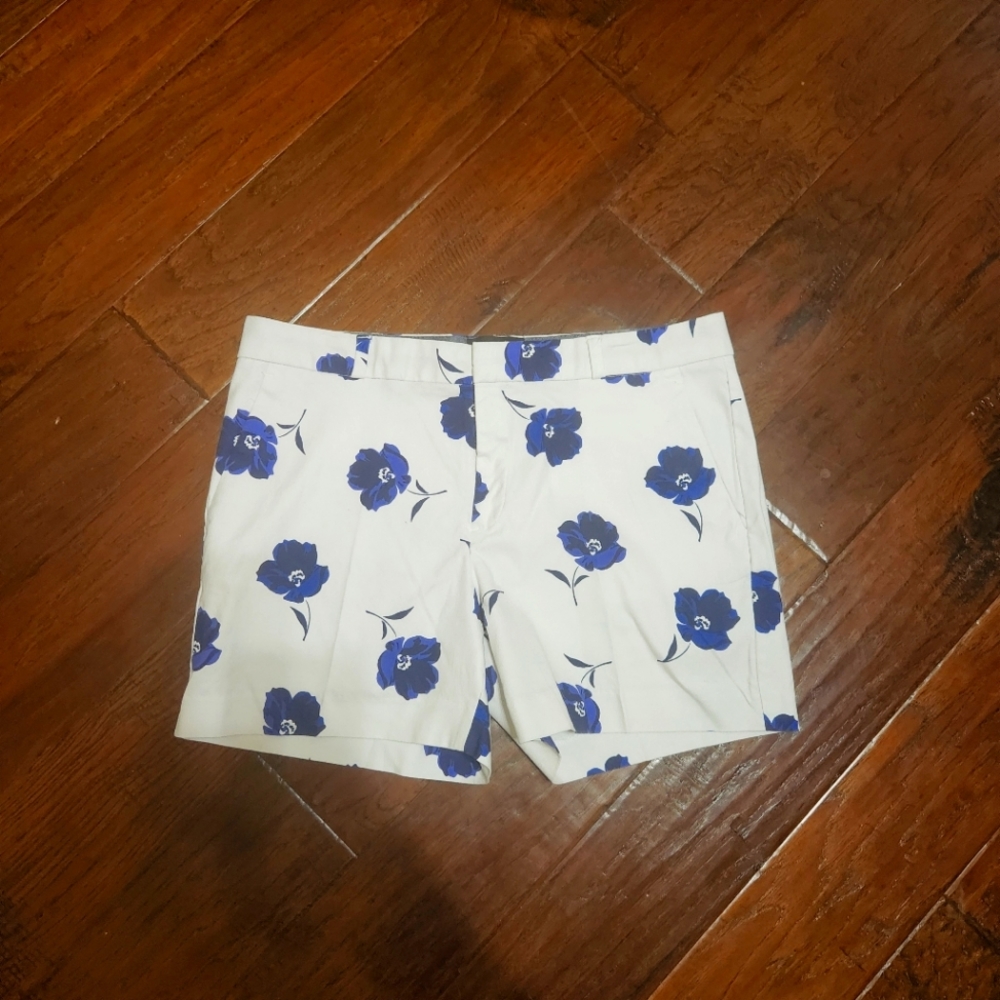 Banana republic floral shorts size 12